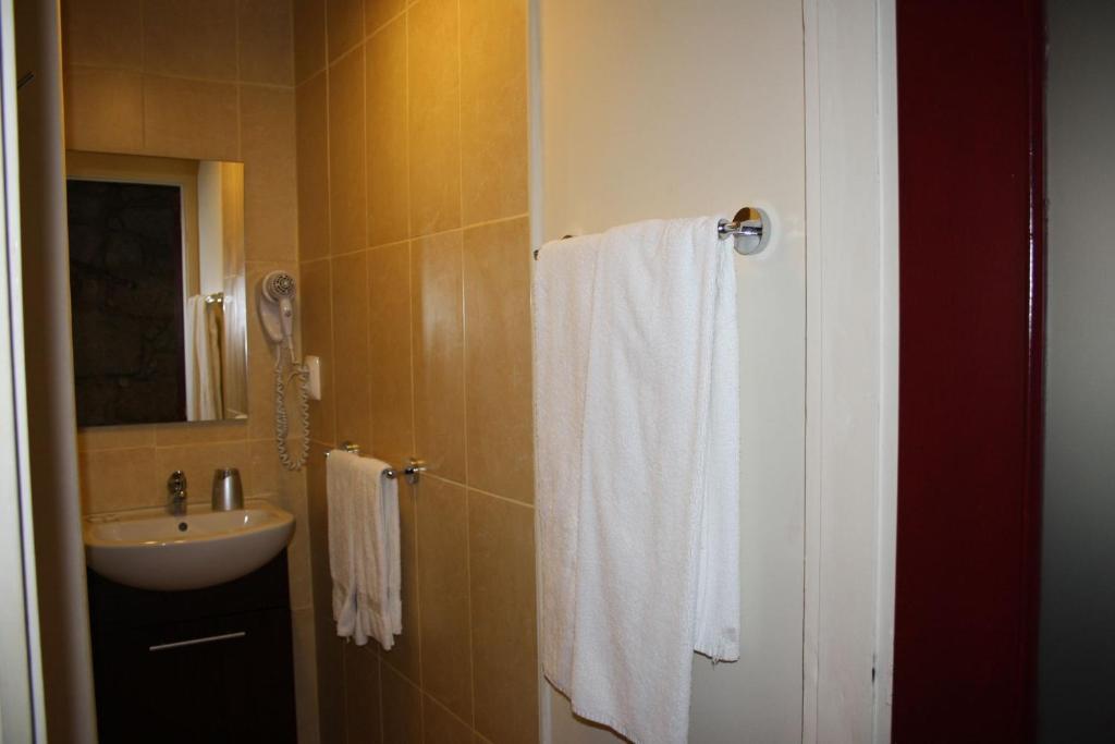 Residencia Pedra Antiga Hotel Порто Стая снимка