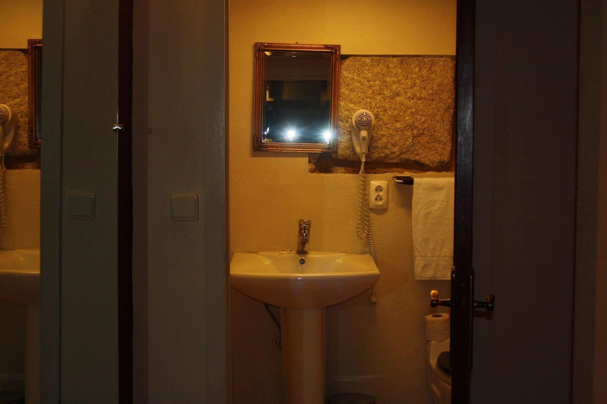 Residencia Pedra Antiga Hotel Порто Екстериор снимка