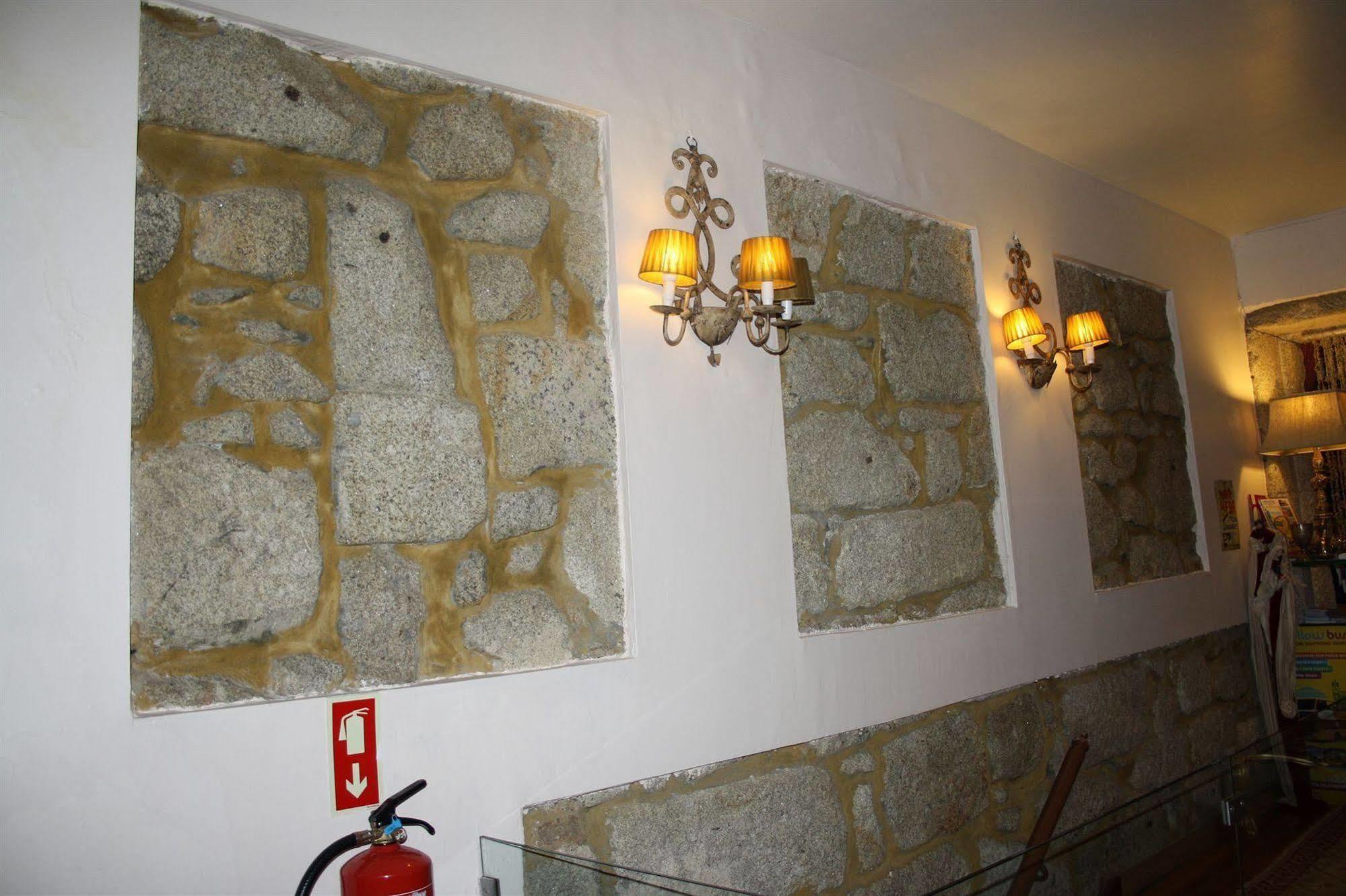 Residencia Pedra Antiga Hotel Порто Екстериор снимка